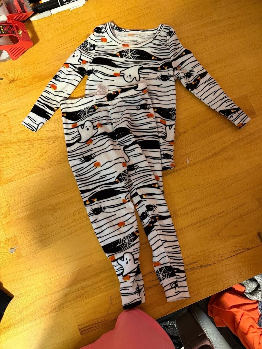 Children's Place mummy pajama set